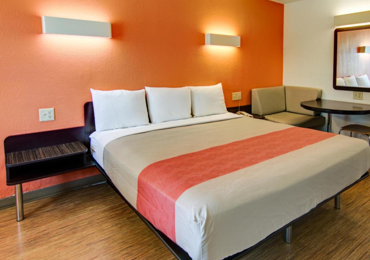 Key Inn Macedonia Esterno foto