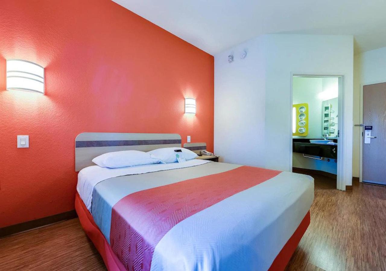 Key Inn Macedonia Esterno foto