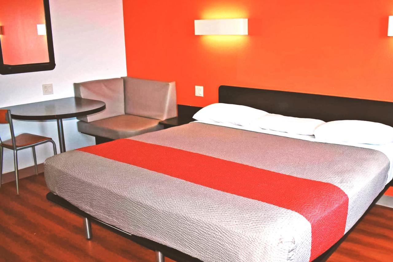 Key Inn Macedonia Esterno foto