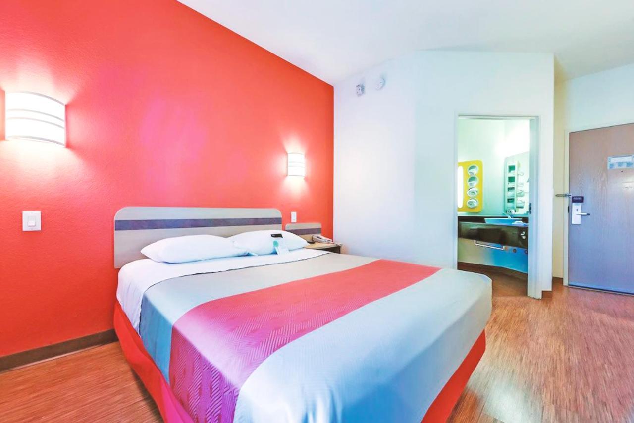 Key Inn Macedonia Esterno foto